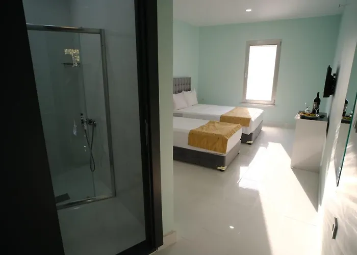 Forest Blue Hotel 3*